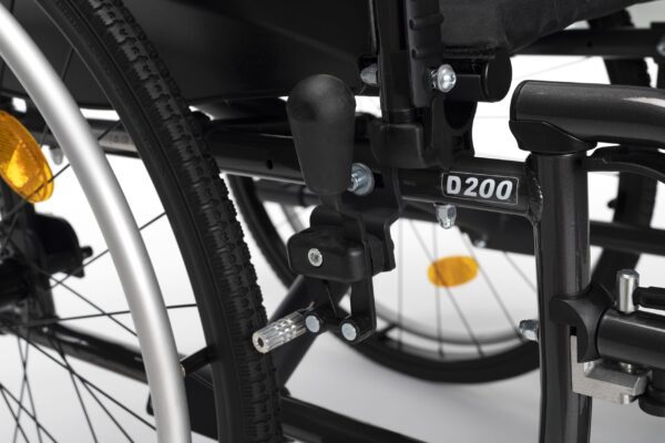 Wózek inwalidzki aluminiowy D200 Vermeiren – zdjęcie 5